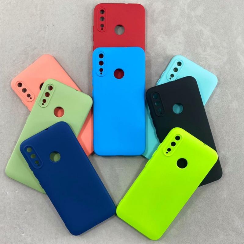 CAPA AVELUDADA MOTOROLA E6 PLUS